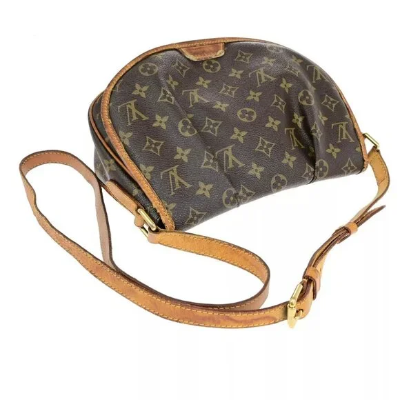 LOUIS VUITTON Menilmontant PM Shoulder Bag Monogram Leather
